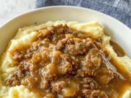 Ground Beef and Gravy Over Mashed Potatoes