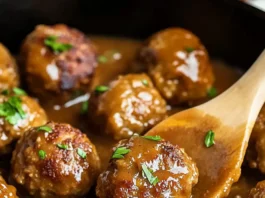 Meatballs in Gravy